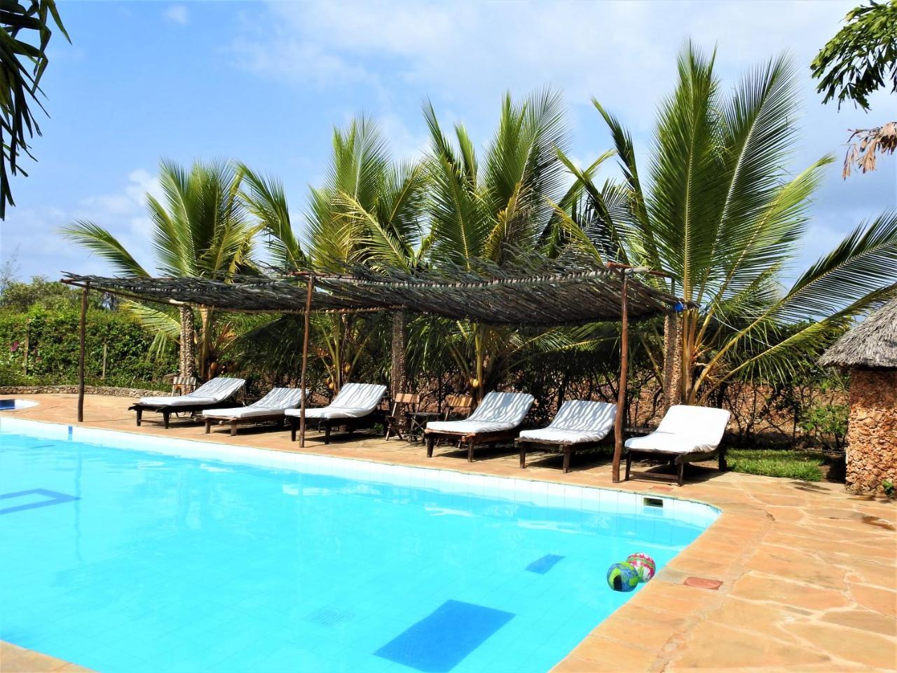 Sheba Cottages - Diani Beach Exterior foto